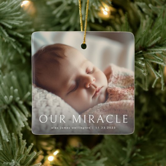 Onze Miracle Modern Foto Baby Geboorte Aankondigin Keramisch Ornament (Boom)