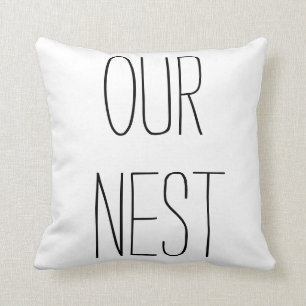 "Onze nestcel" Rae Dunn geïnspireerd door Pillow Kussen
