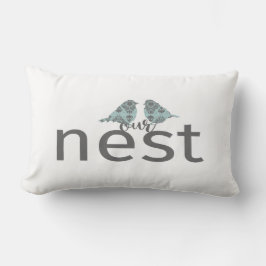 Onze nestgrijs en blauw met twee vogels kussen