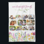 Onze prachtige familie  Wildflower 11 Foto Theedoek<br><div class="desc">keukenhanddoeken voor wilde bloemen, voorzien van 11 van je favoriete foto's en aangepaste titel, zoals "onze mooie familie". Uw foto's worden getoond in rond gemaakte rechthoekvormen en, als u om het even welke problemen met plaatsing hebt, probeer bebouwend uw afbeelding aan een horizontale landschapsvorm en re-uploadend. Het ontwerp bevat gevoelige...</div>