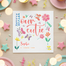 Onze schatje is... bloemige kinderen verjaardagsfe