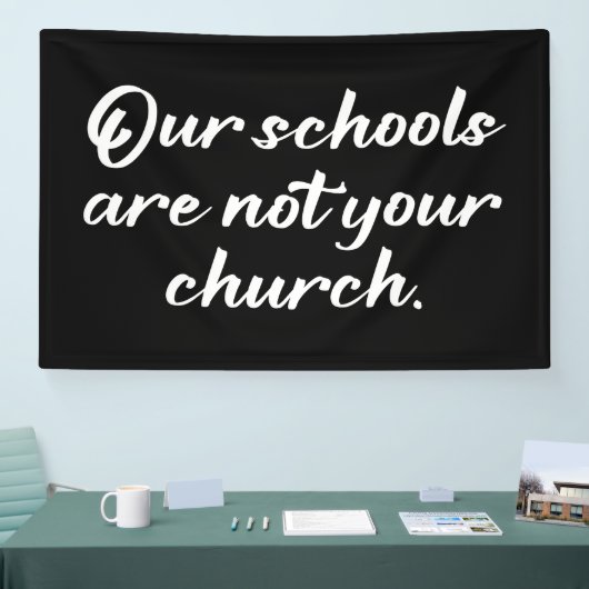 Onze scholen zijn niet jouw kerk spandoek (Beurs)