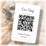 Onze Song QR-code | Gepersonaliseerde sleutel Magneet<br><div class="desc">Introductie van "Our Song Keepsake Magnet" - een unieke en persoonlijke manier om die speciale melodie voor altijd te koesteren. Met een strakke witte achtergrond en een elegant zwart script, kan de magneet worden gepersonaliseerd door uw eigen QR-link toe te voegen aan uw favoriete liefdesliedje. Scan de code en herbeleef...</div>