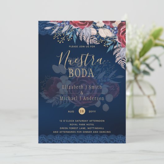 Onze Trouw Burgundy Blauwe Bloem Kanten UITNODIGIN Kaart (Staand voorkant)