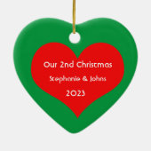 Onze tweede kerst samen Schattige Rode Hart 2023 Keramisch Ornament (Achterkant)