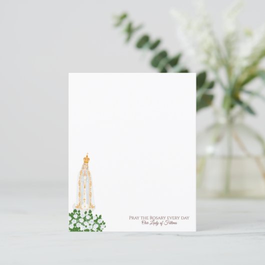 Onze Vrouwe van Fatima en witte rozen (Staand voorkant)