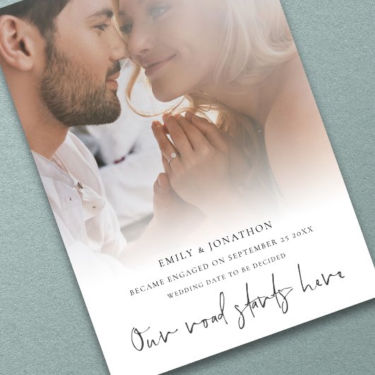 Onze weg begint hier Foto Verloving Aankondiging