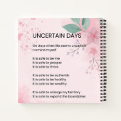 Onzekere dagen - Hoop moed bemoedigend gedicht Notitieboek (Achterkant)