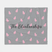 Onzichtbare Roze Eenhoorn op Grijs Fleece Deken (Voorkant (Horizontaal))