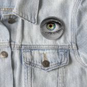 Oog kijkt naar viewer concept macro ronde button 5,7 cm (In situ)