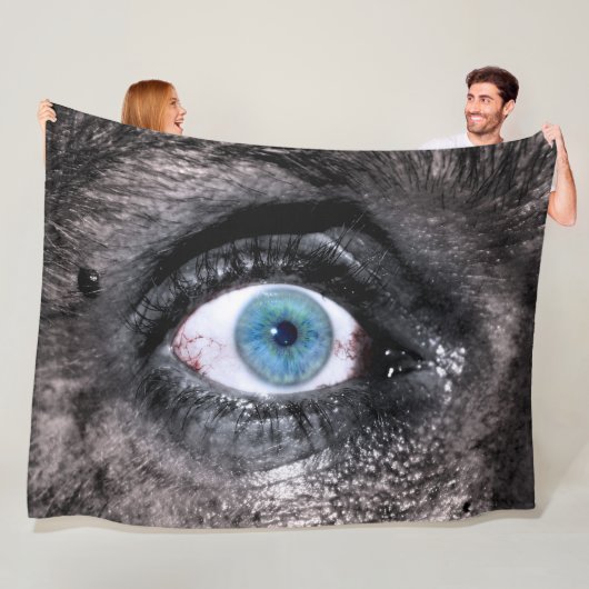 OOG VAN DE WEERWOLF FLEECE DEKEN (In situ)