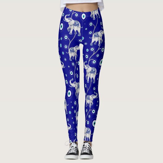 Oogoog Elephant Good Luck amulet patroon Leggings (Voorkant)