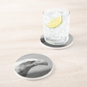 Oogoog van zwarte en witte arend zandsteen onderzetter (Zijkant)