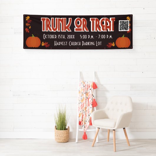 Oogst QR Code Trunk of Treat Spandoek (Insitu)