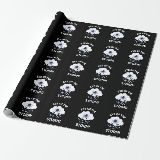 Oogst van het Storm Funny Weather Pun Dark BG Cadeaupapier (Uitgerold)