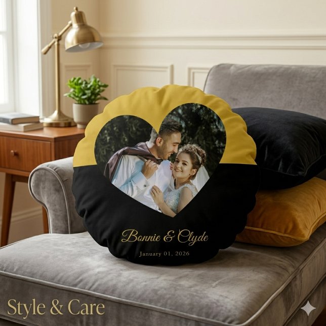 Oogverblindend Hart Koppel Goud en Zwart Rond Kussen (Eye-casing Heart Couple Gold and Black Round Pillow)