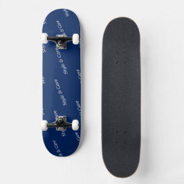 Oogverblindende aangepaste merknaam tekstpatroon N Persoonlijk Skateboard