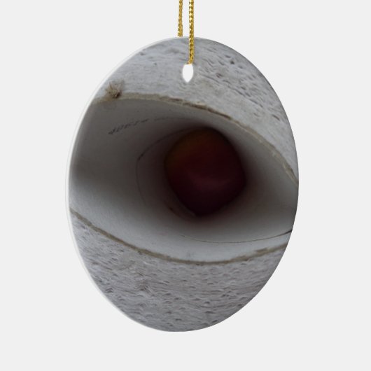 oogvormig gat, gemaakt van papier keramisch ornament (Rechts)