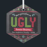 Oogzalig kerstfeest Nordic Knit Fun Chalkboard Glas Ornament<br><div class="desc">"Heb jezelf een lelijke zweet kerst." Verfraai je boom in stijl met dit unieke, leuke ornament van eersteklas feestglas! Noordse messt fair isle-patroon van witte bomen, rendieren, ornamenten, samen met een speelse "sweater"-typografie in rood, groen en aqua blauw, bedekt een kartonachtergrond. Voel de warmte en de vreugde van het vakantieseizoen...</div>