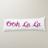 Ooh La La Script Magenta Lichaamskussen (Achterkant)
