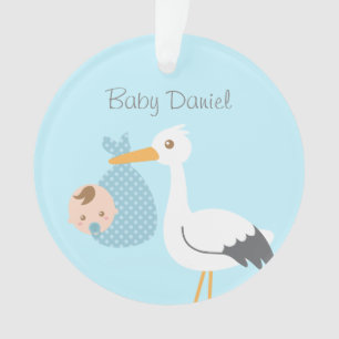 Ooievaar bezorgt decoratie voor de babyjongen nurs
