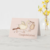 Ooievaar draagt nieuw baby meisje Wenskaart Kaart (Gele Bloem)