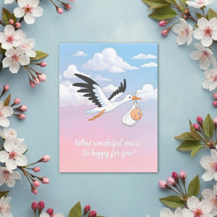 Ooievaar met een baby in een bewolkte lucht briefkaart