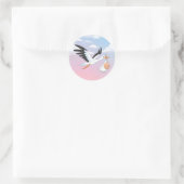 Ooievaar met een baby wolkenlucht ronde sticker (Tas)