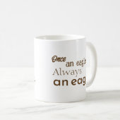 Ooit een adelaar, altijd een adelaar. Bruin Motiva Koffiemok (Voorkant rechts)