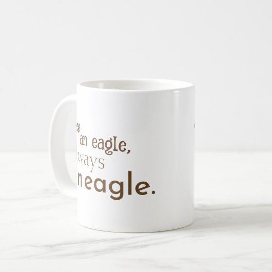 Ooit een adelaar, altijd een adelaar. Bruin Motiva Koffiemok (Voorkant links)