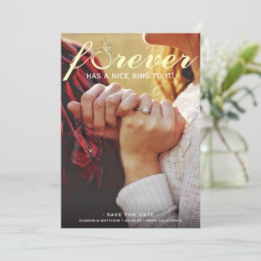 Ooit heeft het een mooie Ring. Verloving Foto Save The Date (Staand voorkant)