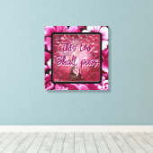 Ook dit zal Abstracte boomroze wit passeren Canvas Afdruk (Insitu (Houten vloer))