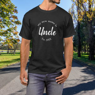 Oom Est Jaar Wit Nieuwe Baby Aankondiging T-shirt