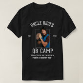Oom Rico&x27;s QB Camp - 1982 Klassieke T-Shirt (Design voorkant)