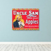 Oom Sam Apple Label (rood) - Wapato, WA Canvas Afdruk (Insitu (Houten vloer))