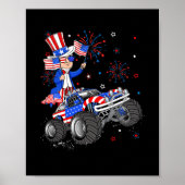 Oom Sam Riding Monster Truck 4 juli grappig Poster (Voorkant)