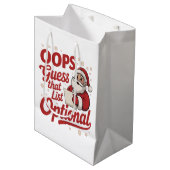 Oops Guess That List Optional Funny Santa Claus  Medium Cadeauzakje (Voorkant Gekanteld)
