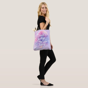 Oordeel Niet Inspirerende Waterverf Typografie Tote Bag