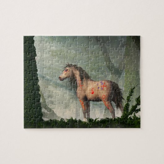 Oorlogspaard in een mistig bos legpuzzel (Horizontaal)