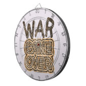 Oorlogsspel voorbij dartbord (Voorkant Rechts)