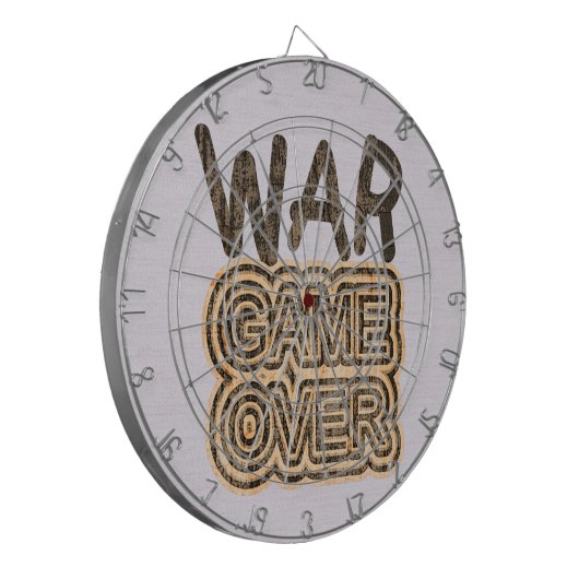 Oorlogsspel voorbij dartbord (Voorkant Links)