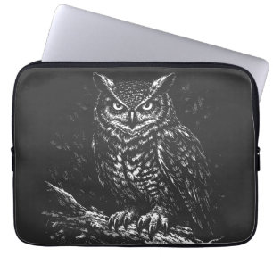 Ooruil — door BurnsInHell Laptop Sleeve