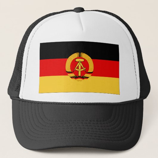 Oost-Duitsland vlag Trucker Pet (Voorkant)