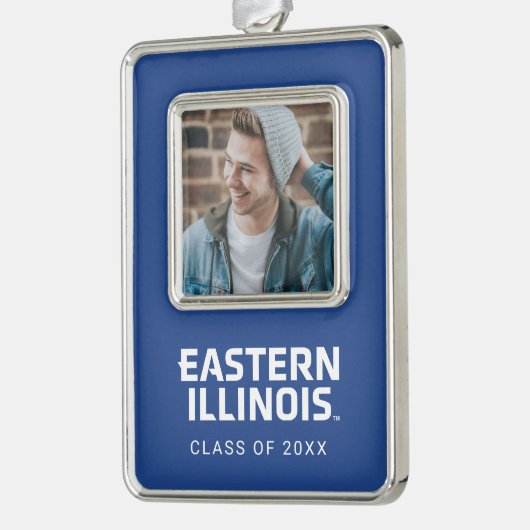 Oostelijk Illinois University Wordmark Logo Verzilverd Omlijst Ornament (Links)