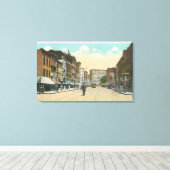Oostelijk Uitzicht van Court Street van Water Stre Canvas Afdruk (Insitu (Houten vloer))