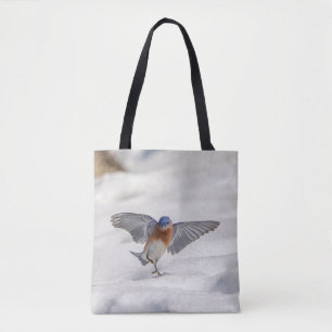 Oostelijke Blauwvogel dansend in de sneeuw Tote Bag