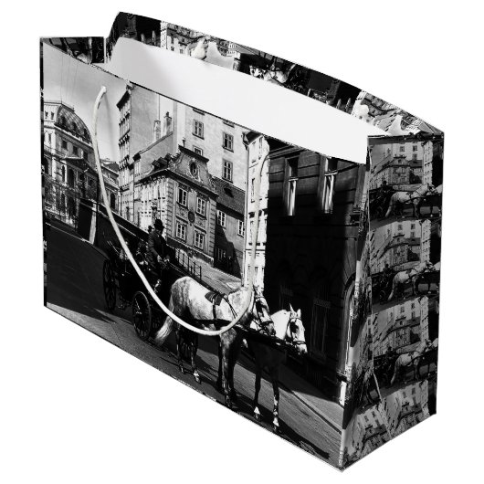  Oostenrijk: Wenen Dreimaderlhaus Fiaker Groot Cadeauzakje (Achterkant Gekanteld)