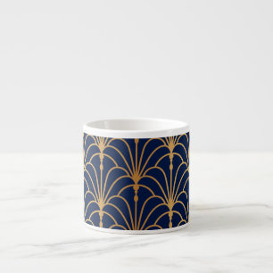Oosterse Elegantie: Gouden Ventilatorpatroon Espresso Kop