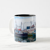Oostkust boten tweekleurige koffiemok (Voorkant links)