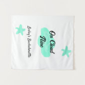 Op Cloud negen pastel groene wolken ster bachelore Wandkleed (Voorkant (horizontaal))